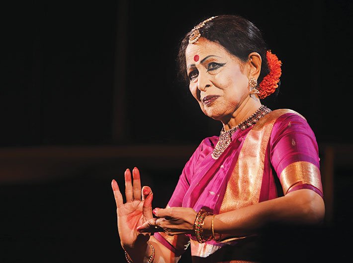 Bharathanatyam_Dancer_saroja_Vaidyanathan